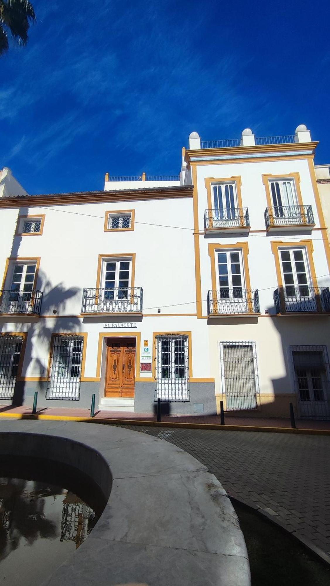 El Palacete De Cuevas Landhaus *