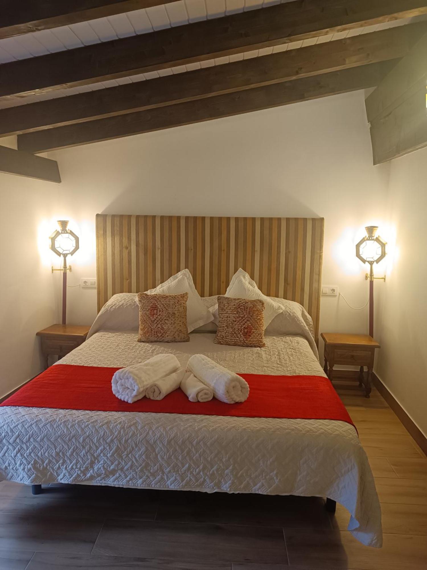 El Palacete De Cuevas Casa di campagna *